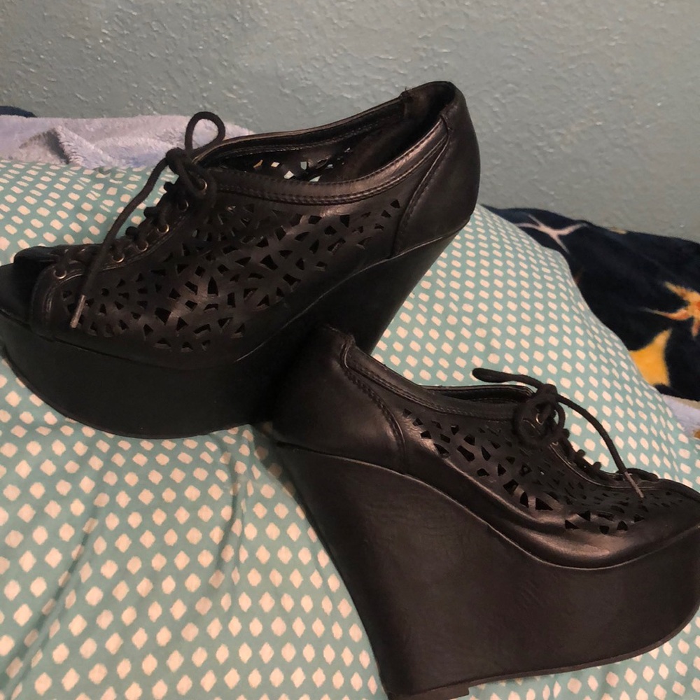 Black Heels